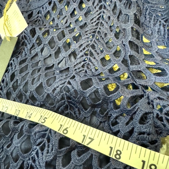 NWT Dolce Cabo Women’s Blue 3/4 Sleeve Ruffled Sleeve DesignerBlouse Size Medium - Picture 10 of 12